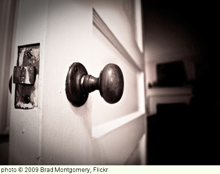 'The Door' photo (c) 2009, Brad Montgomery - license: http://creativecommons.org/licenses/by/2.0/